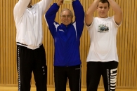 200
